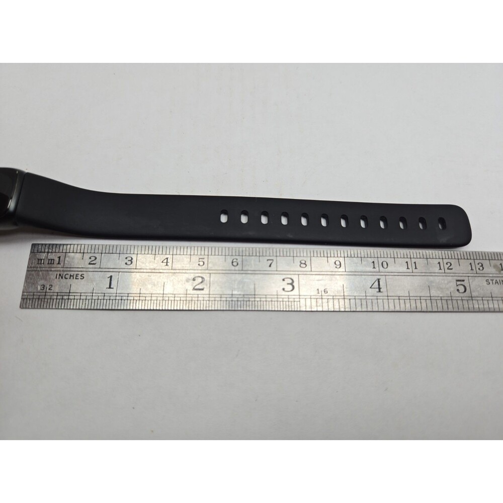 Fitbit Luxe Fitness Tracker FB422 Heart Rate Sleep Waterproof Bluetooth - Read - Picture 8 of 10